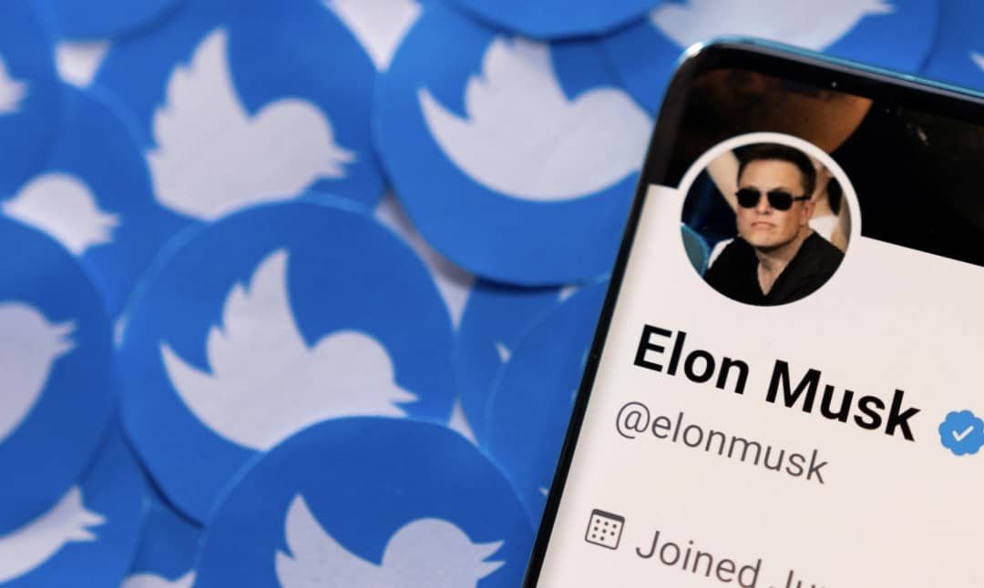 Elon Musk ofrece comprar Twitter por 44.000 millones de dólares, otra vez