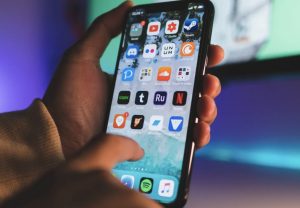 combinación de medios en aplicaciones móviles