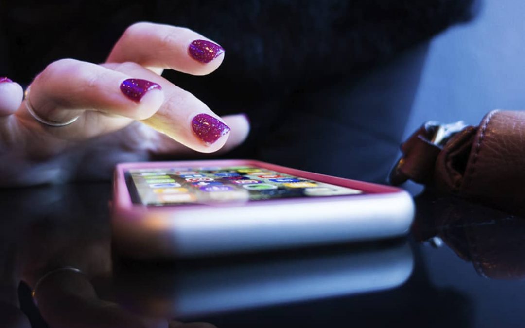 Se espera que el gasto en la publicidad móvil en 2023 siga aumentando