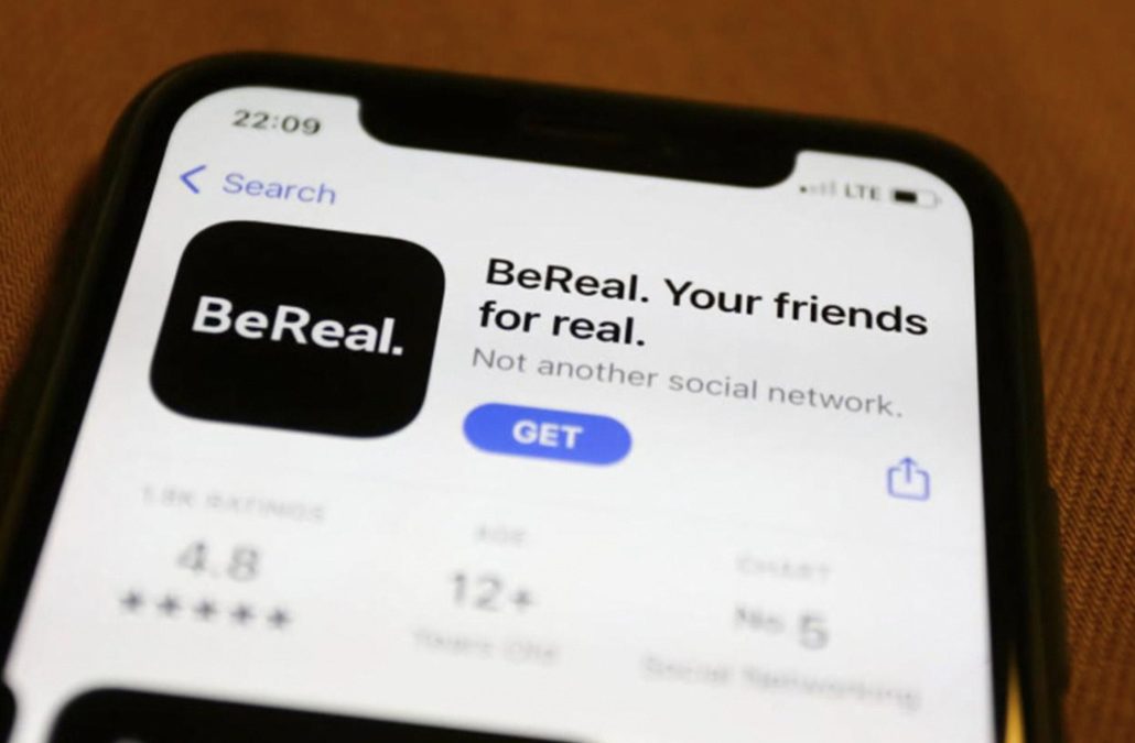 Los usuarios de BeReal disminuyen un 48% desde el pico en Octubre