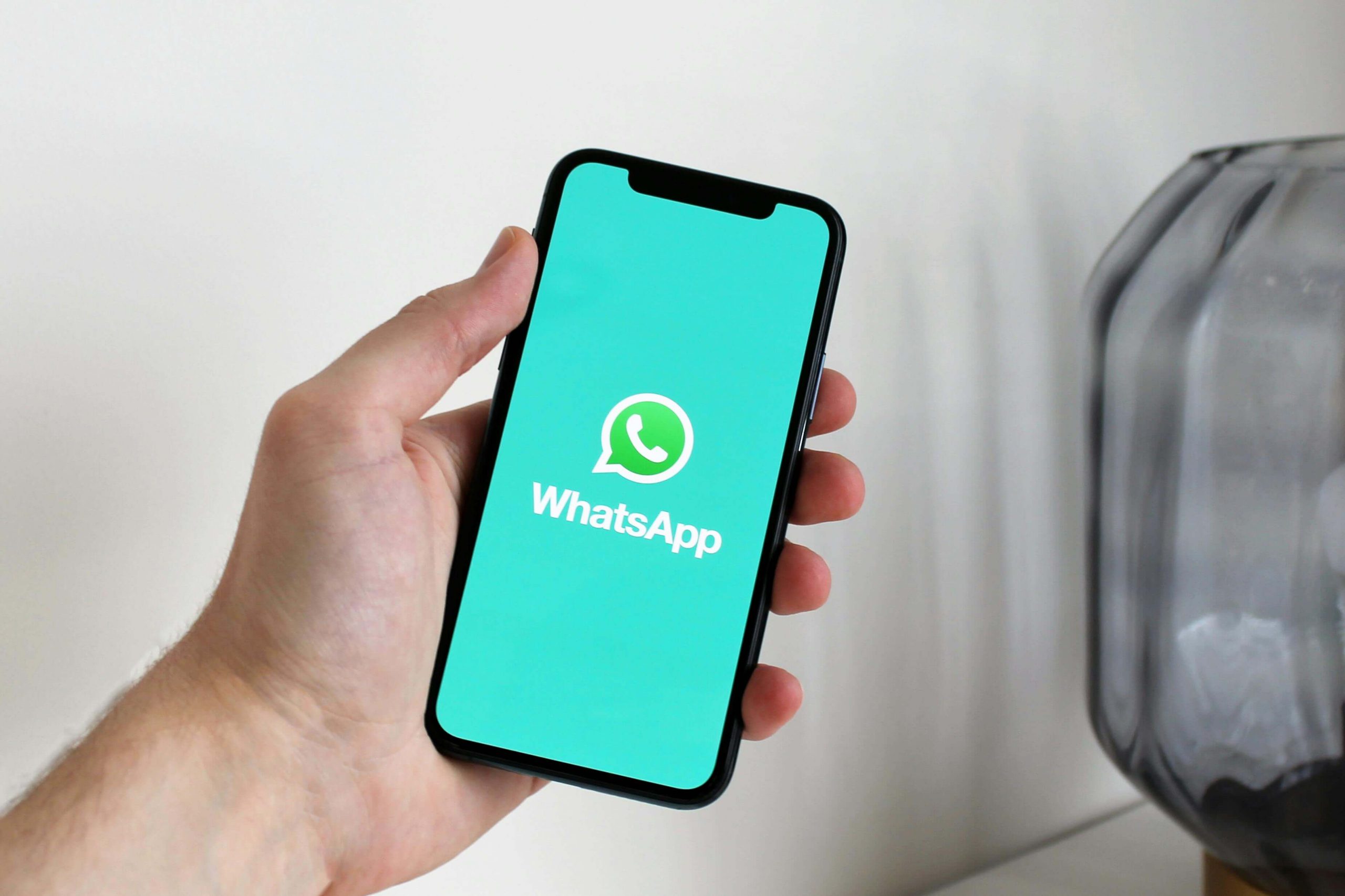 Meta incorpora herramientas AI en Whatsapp