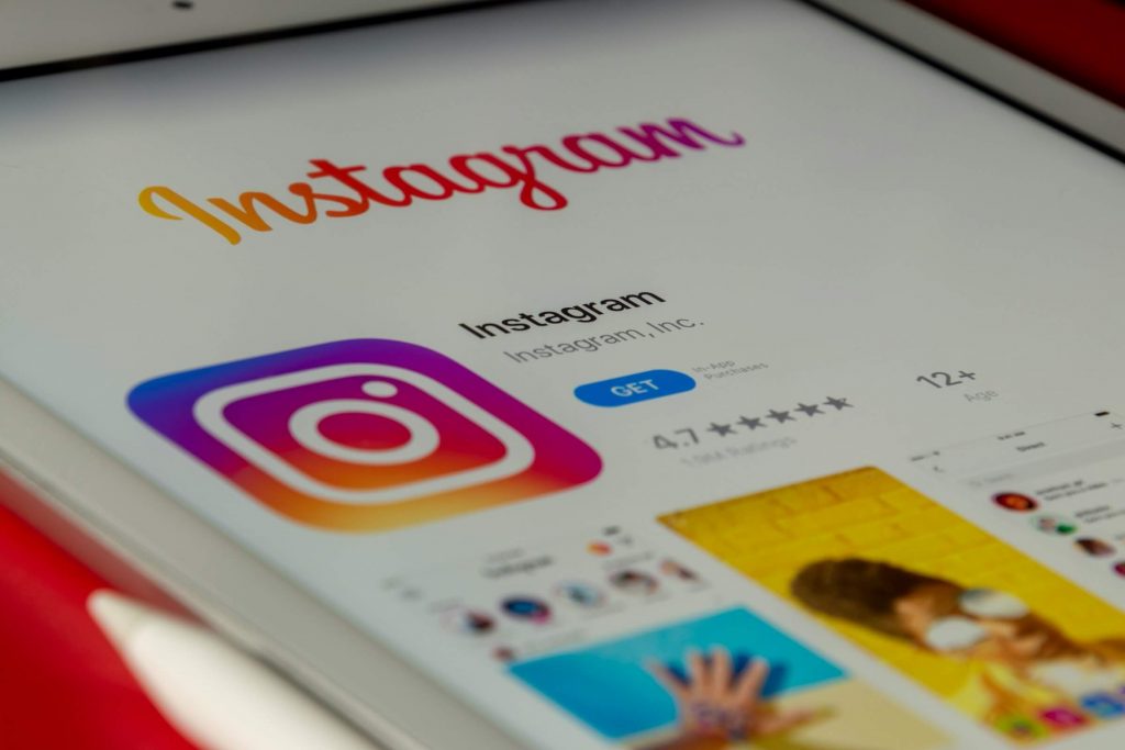 Instagram reporte stories, reels y carruseles